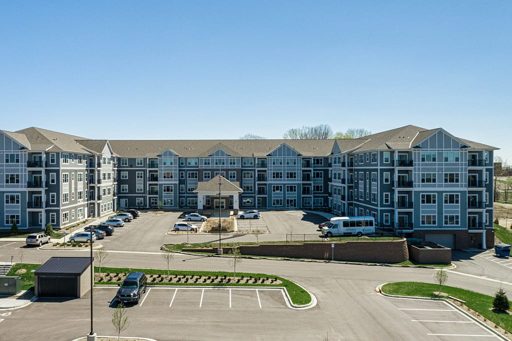 Wide view of exterior entrance of Havenwood of Burnsville.