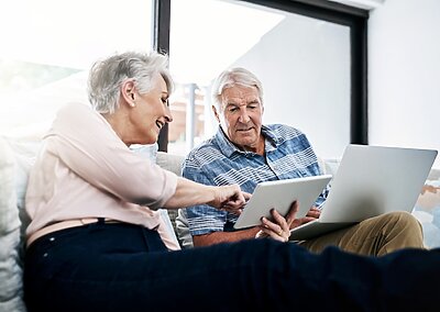 Aging in Place at Home vs. at Havenwood of Burnsville: What Makes the Most Sense for You?